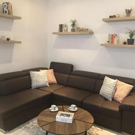 Prizemni Apartman V Centru Hustopeci Apartamento
